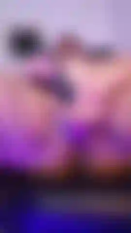 play very hot with my dildo and  domi