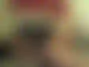 Un dildo di vetro ha speronato la mia gustosa figa bagnata.