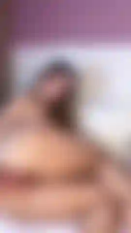 Un culo rotondo perfetto - sesso a cucchiaio.