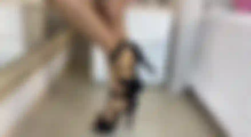 Adorazione dei piedi.