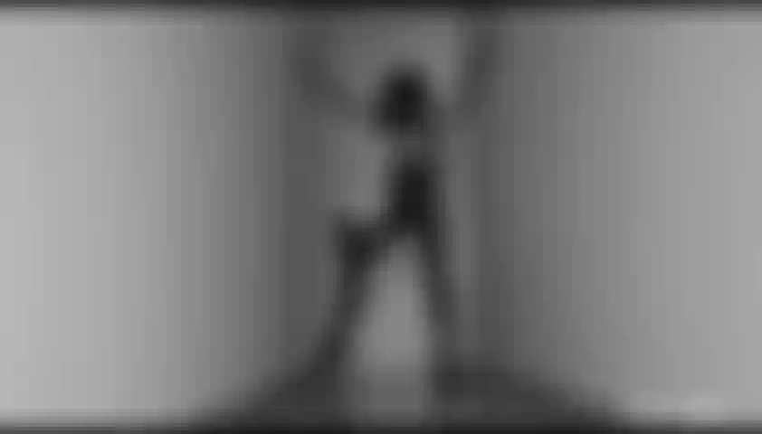 Ballo in corridoio perverso!! - Io che ballo in topless nel mio corridoio con una parrucca divertente!