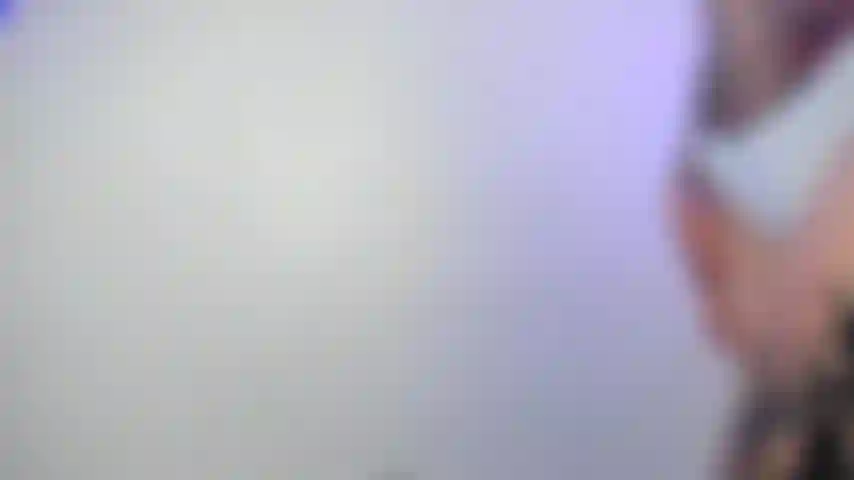 Culto delle mutandine di cotone bianco.