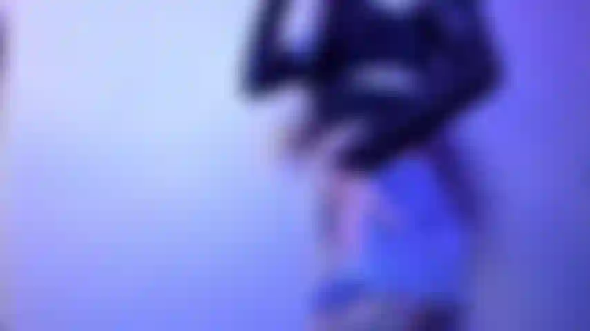 Masturbati con pantaloncini di jeans - joi.