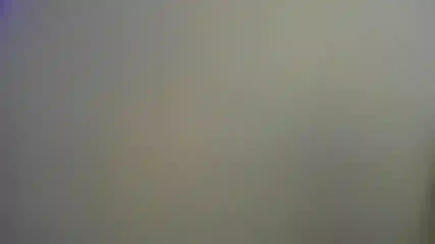 Lingerie di pizzo - spogliarello seducente.