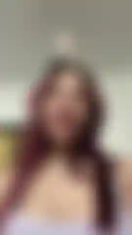 Faccia ahegao, molto sexy e birichina, ahegao, molto sexy e birichina.