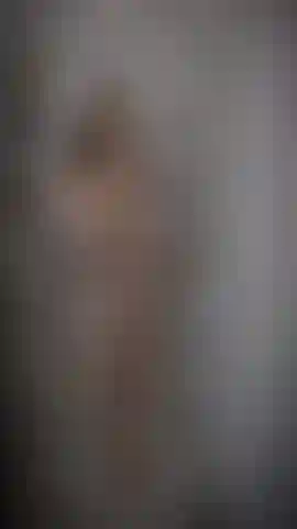 Doccia voyeuristica.