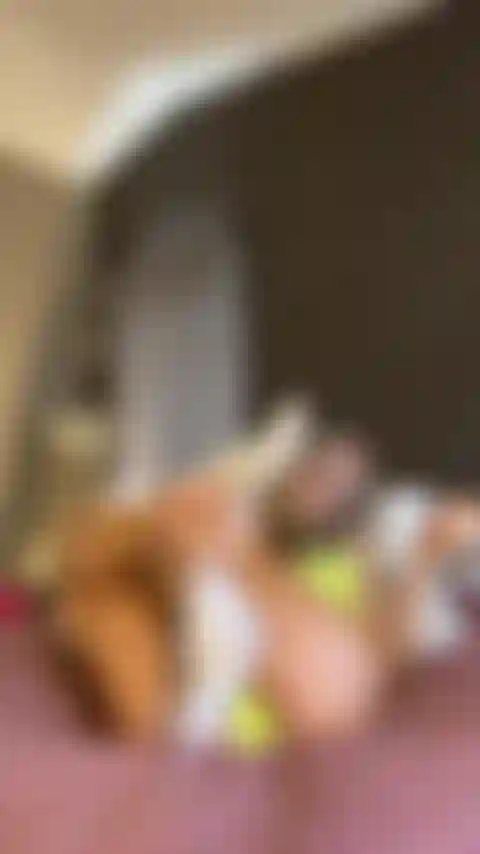 Per i miei fan amanti dei piedi/footfetish.