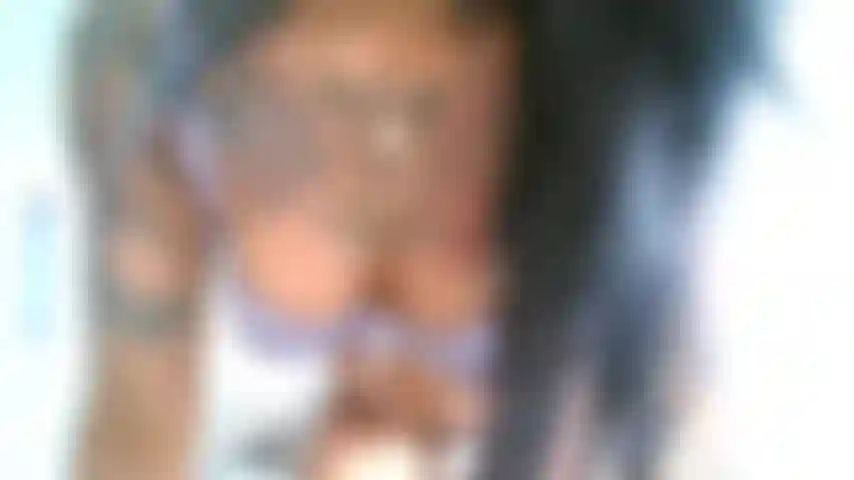 Sputo, strozzo, sbavo, gola profonda, sperma anale.