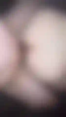 Questo è così eccitante lol - cavalcandolo da dietro mentre vengo su di lui.