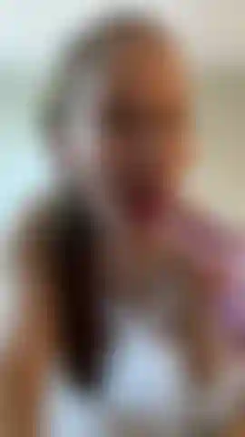 Indosso le mutandine.