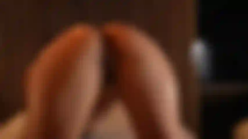 Un culo succoso e giocoso.