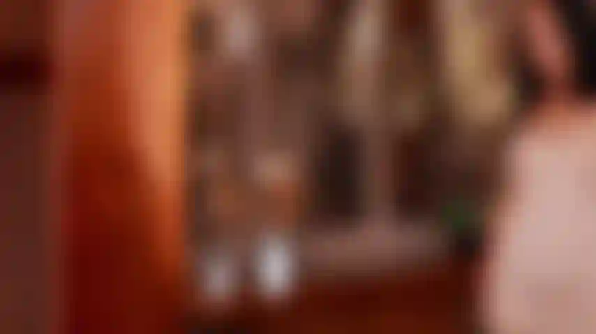 I tacchi mi stanno meglio, ne hai un paio anche per me?