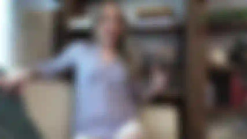 Lezione di sesso dalla matrigna.