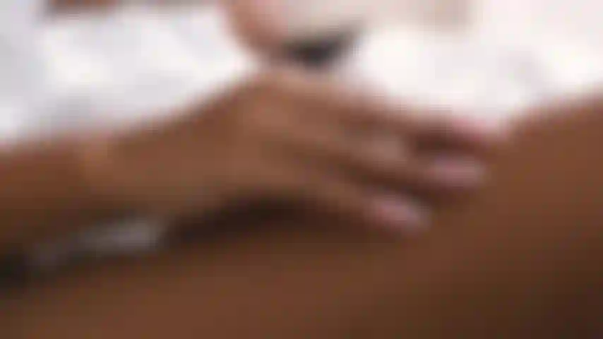 Hi, I want you in my bed