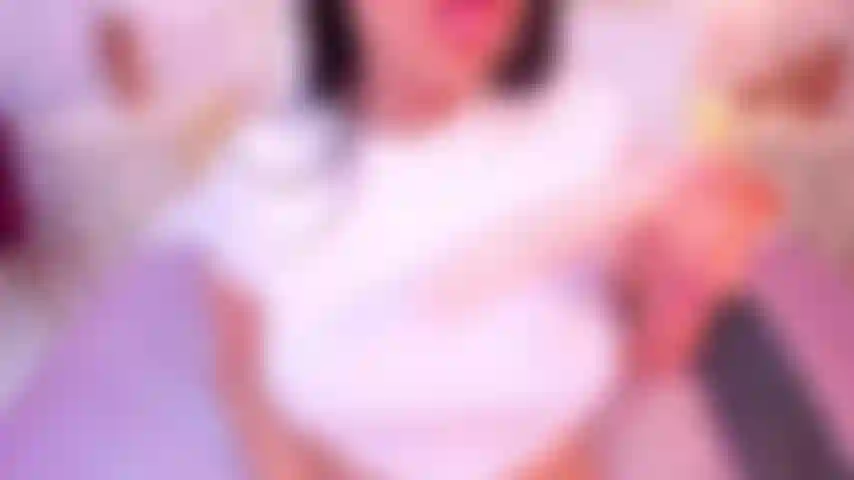 Lecco un cazzo finché non si asciuga, ho tirato fuori tutto il latte!!