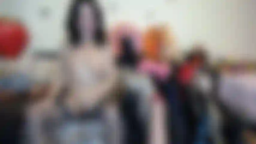 Amo gli squirt ma pur sempre una perversione oscura.