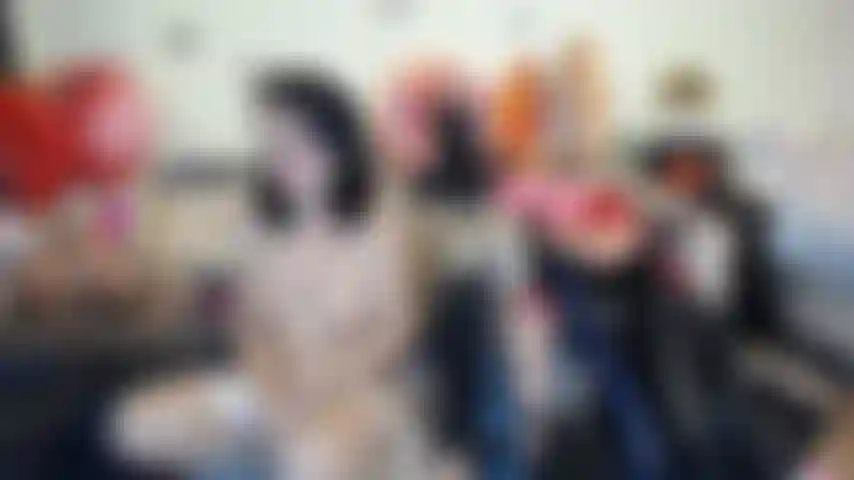 Apri la mia bocca, apri la tua bocca.