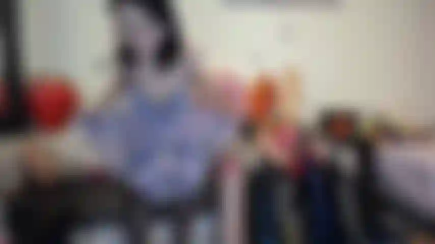 Una mente pervertita in abiti sexy.