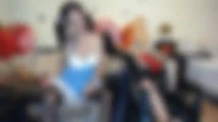 Un vestito per una ragazza.