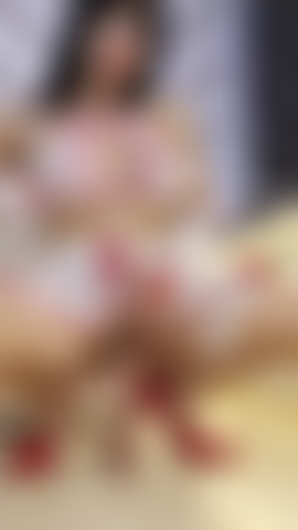 Che scopa la figa di un'infermiera sexy.