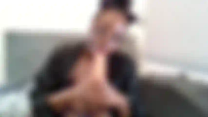 Ooooo, adoro succhiare il cazzo.