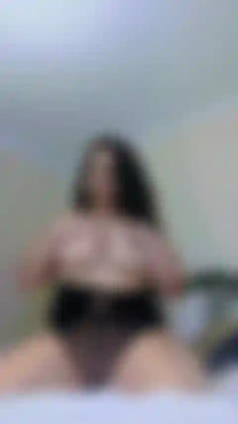 L'orgasmo del corno dei postumi di una sbornia con il mio lussureggiante.