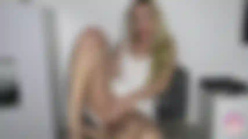 Un orgasmo giocattolo donnaiolo.