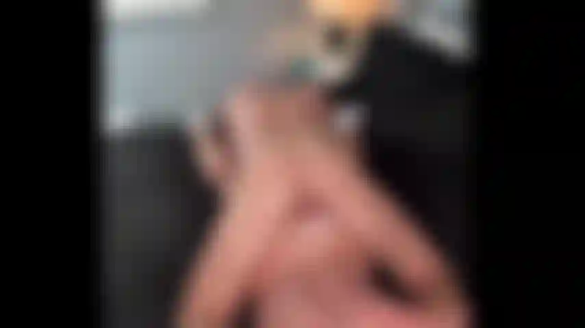 Oltre 15 minuti di filmato! Parte 2 della nostra calda sessione bareback con tante posizioni e scopate bareback.