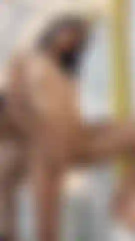 My body is burning, I can't stop touching mysel