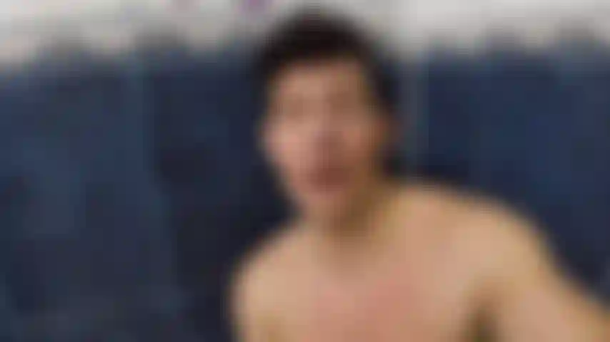 Mi raderò i peli pubici - parte 1.