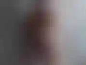 Faccio la doccia e mi masturbo.