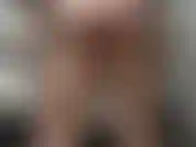 Mi faccio una bella doccia. Vedi tutto il mio corpo bello e bagnato.