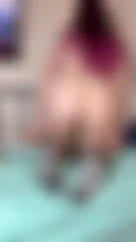 Una cowgirl al contrario che twerka sul mio dildo.