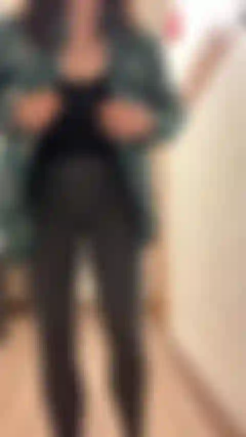 Sto solo mostrando le mie tette.