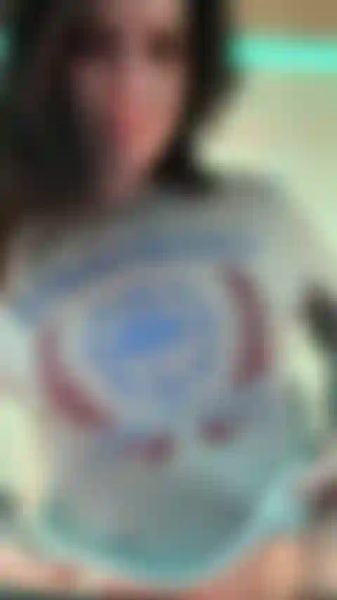 Succhio e faccio una spagnola al tuo bbc.