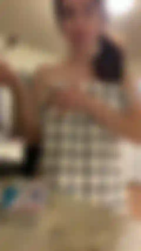 Mangio nuda.