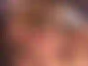 Un pompino sciatto e hardcore con sborrate su tutta la faccia.