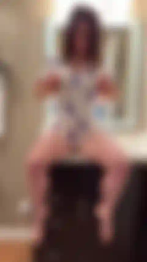 Gioco con i capezzoli.