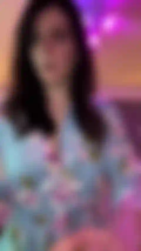 Il mio ragazzo vuole un pompino dalla fidanzata del bush - fantasy/gioco di ruolo.