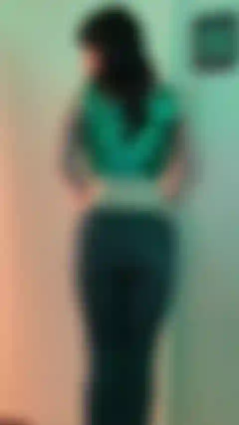 Un grosso culo in jeans.