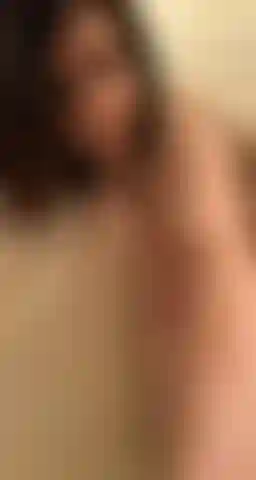 Provocante nella doccia.