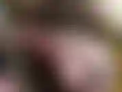 Guardami mentre succhio il cazzo dei miei compagni di escursione.