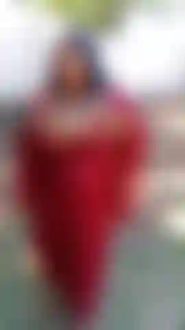 Tity tease