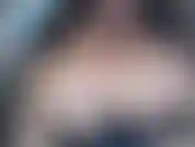 Che gioca con le mie tette da 34j in macchina! Guardami fuori dal sedile posteriore della macchina mentre mi succhio i capezzoli mentre li strizzo e ci passo sopra il ghiaccio! Ci sputo sopra mentre immagino il tuo sperma che ci cola sopra!