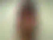 34 J tette enormi e un culo stretto e rotondo. Un sacco di viste pov. Mi avvicino con le mie tette penzoloni sulla tua faccia e ti chiedo di venire dappertutto! Strizzo e accarezzo le mie tette nude sulla tua faccia.