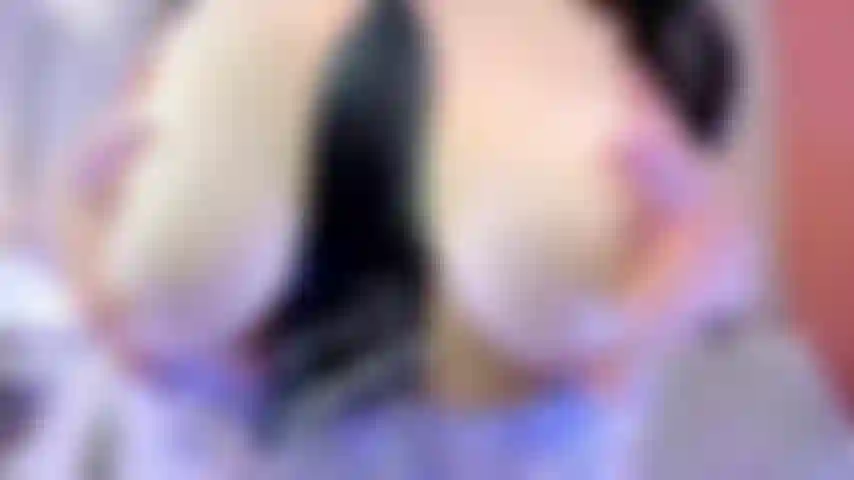 Il mio capo mi invita a un viaggio molto hot.