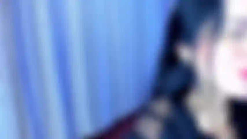 La mia gola è desiderosa di sentirti.