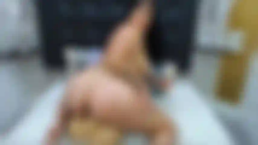 Cavalco il tuo cazzo.