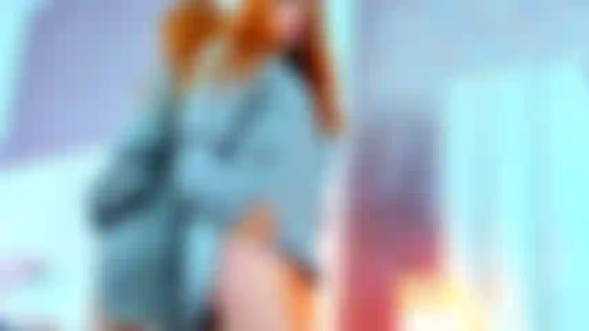 Lascia che ti dia uno streaptease.