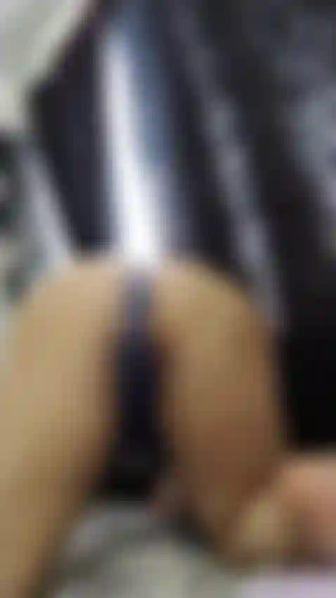 Ti piace vedermi come una cagna.